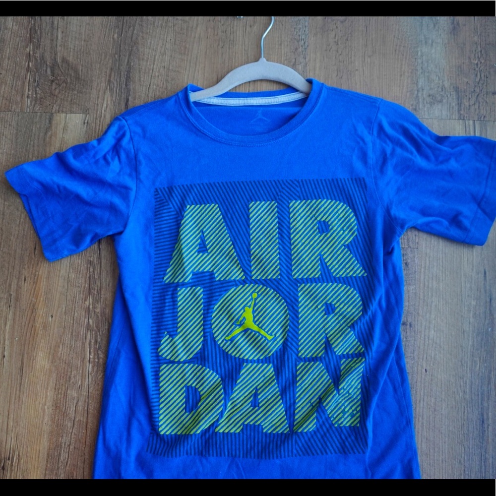 Nike Air Jordan Tshirt, Blue, Youth M